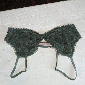 Victoria's Secret underwire bra